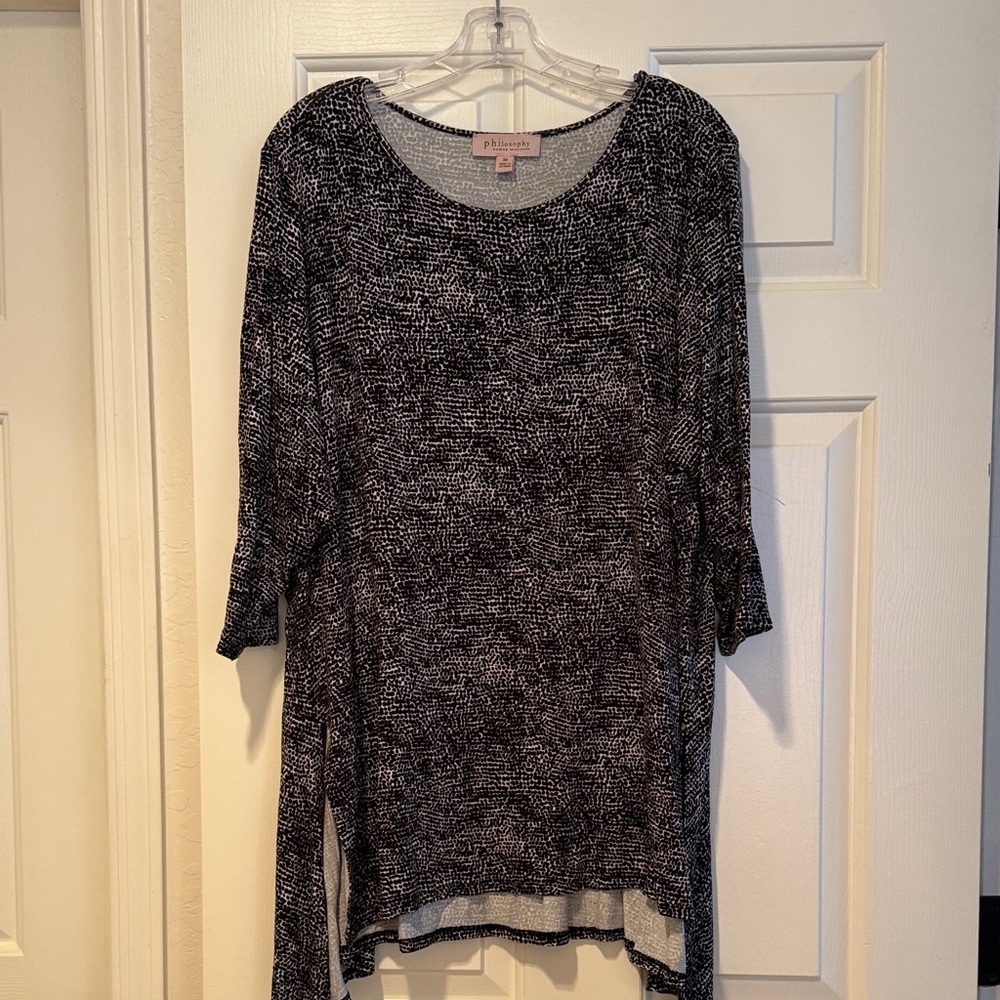 Philosophy Black and White Textured Tunic